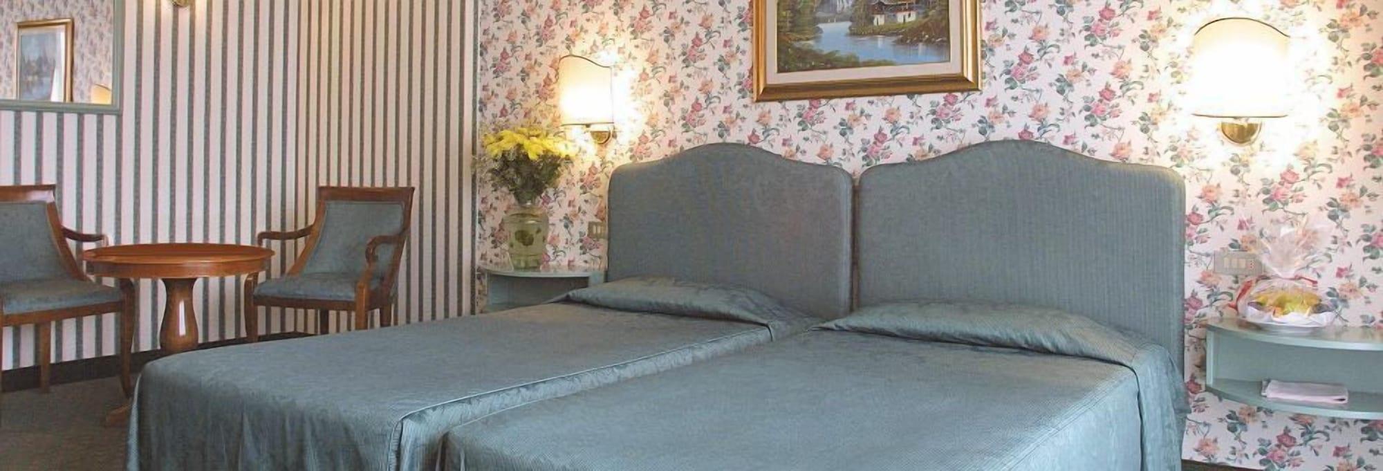 Hotel La Residence & Idrokinesis 아바노테르메 외부 사진